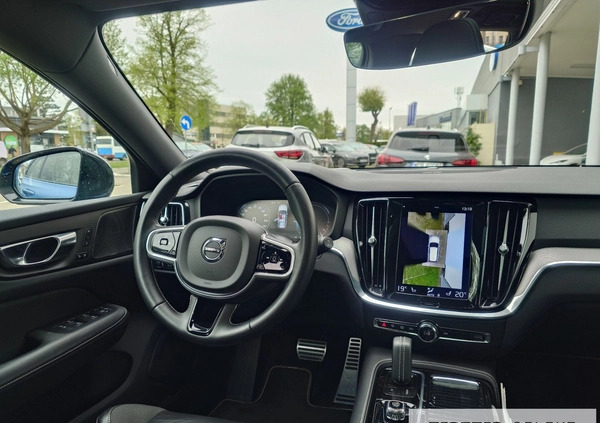 Volvo V60 cena 199900 przebieg: 35817, rok produkcji 2021 z Golina małe 781